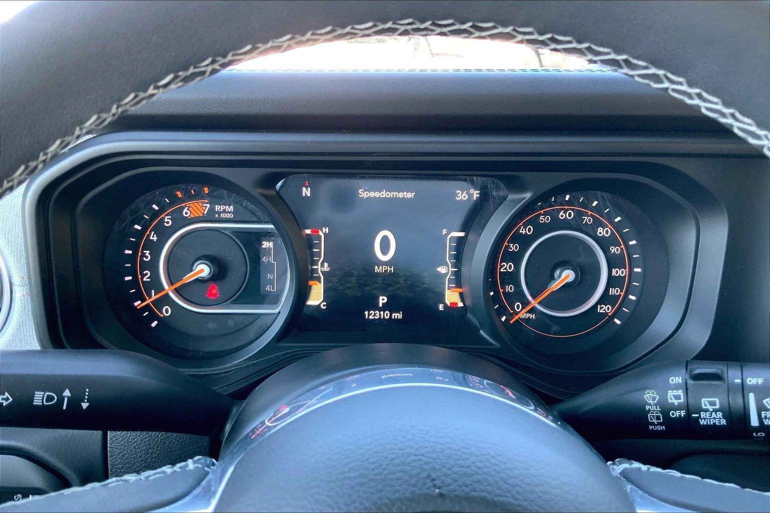 Used 2025 Jeep Wrangler Sahara w/ Safety Group image 23