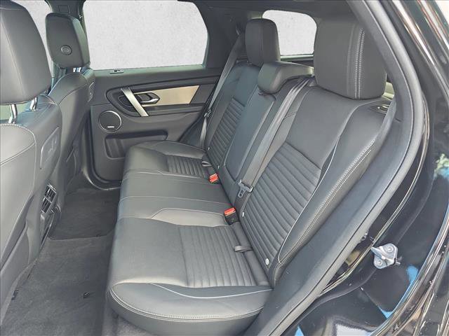 Used 2024 Land Rover Discovery Sport Dynamic SE image 14