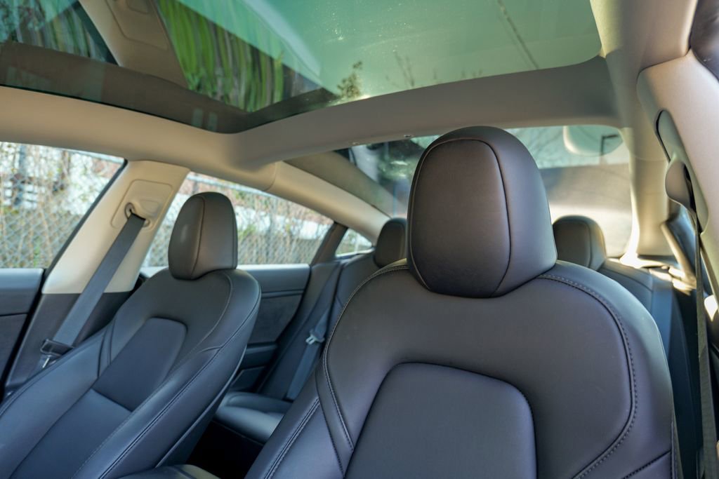 Used 2023 Tesla Model 3 Standard Range RWD image 19