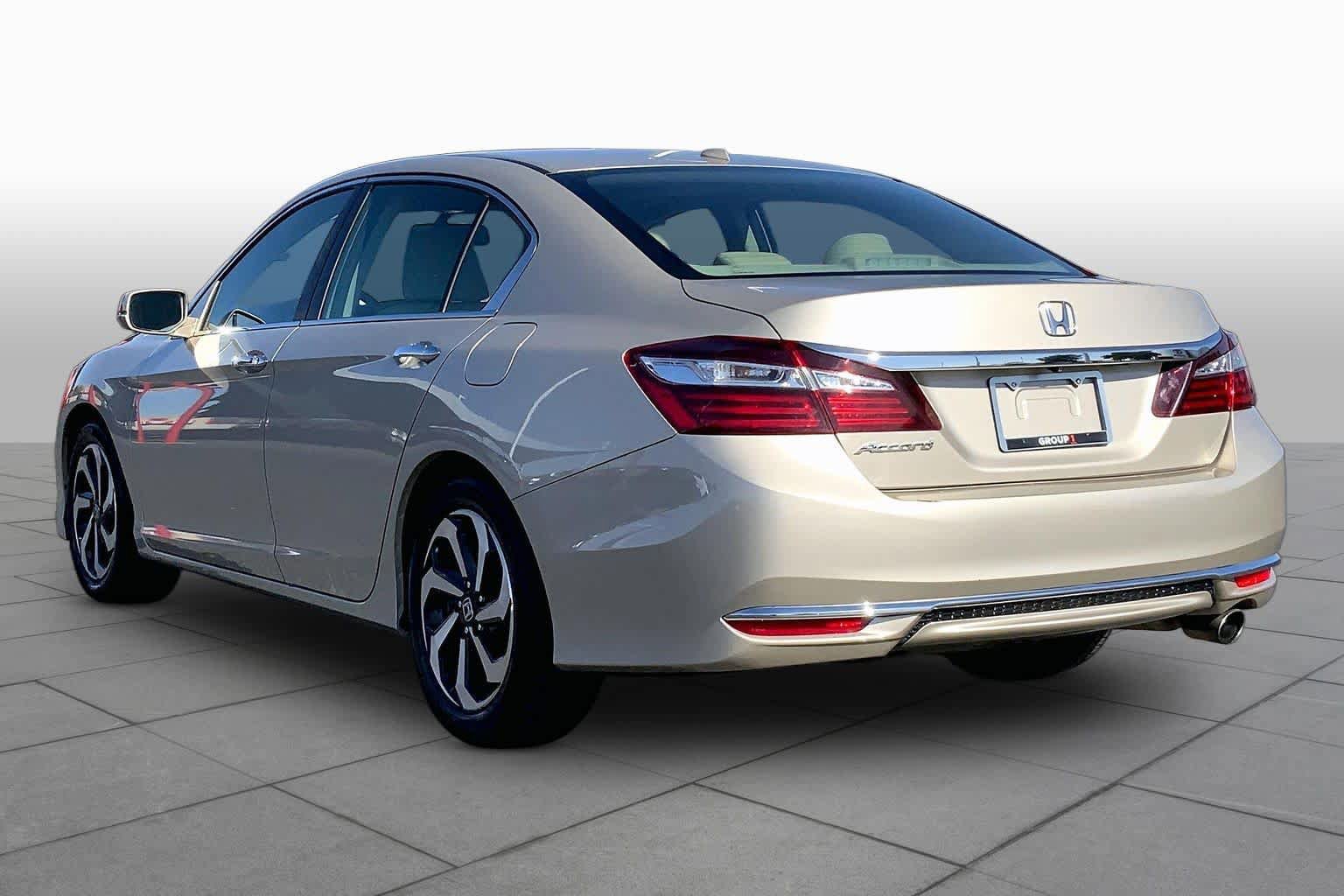 Used 2016 Honda Accord EX-L image 12