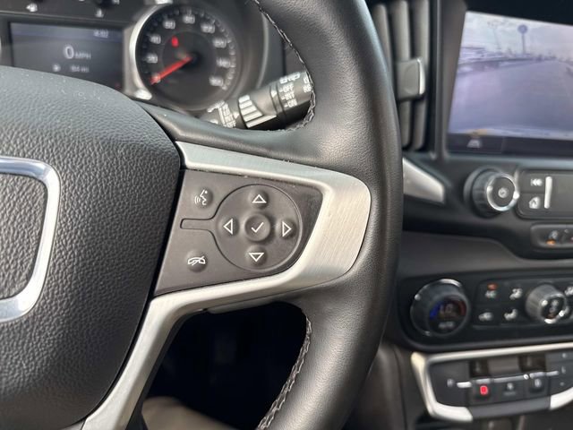 Used 2023 GMC Terrain SLT image 34
