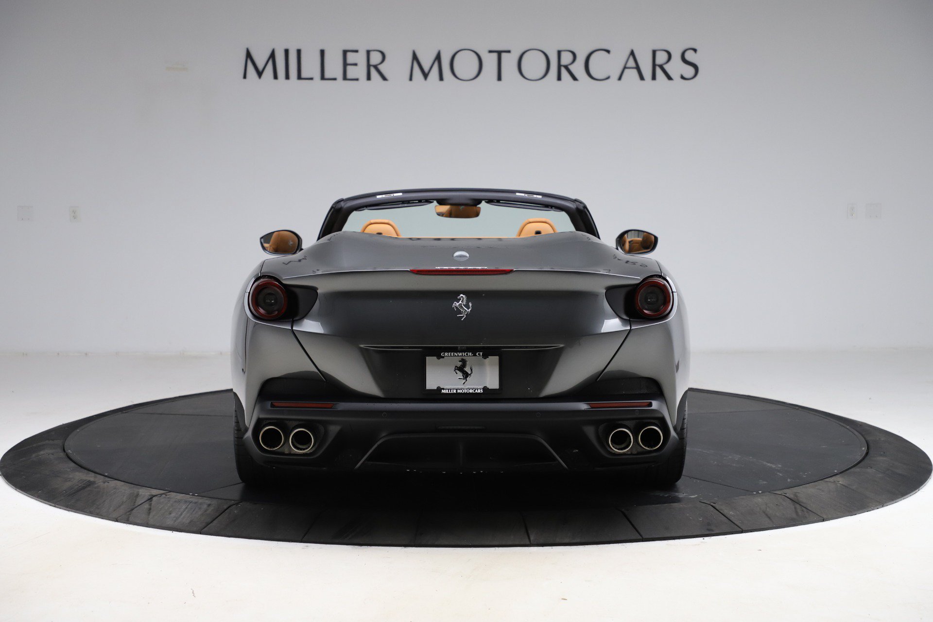 Certified 2020 Ferrari Portofino RWD image 7