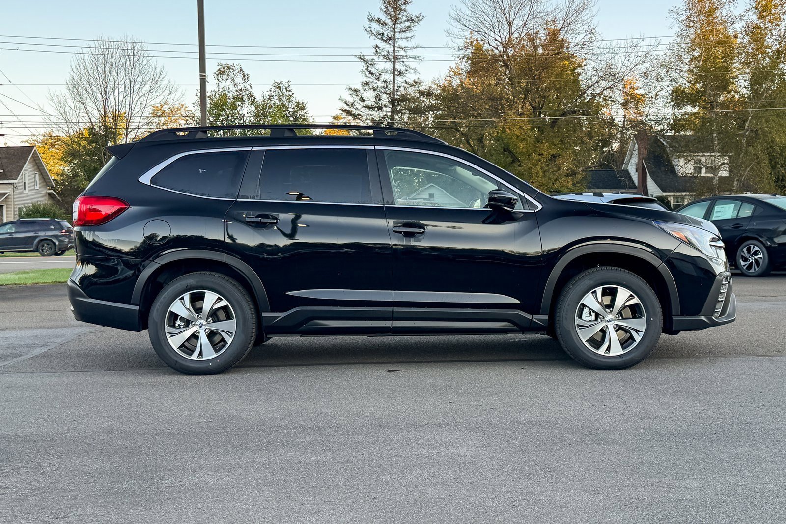 New 2025 Subaru Ascent Premium w/ Popular Package #2 image 2