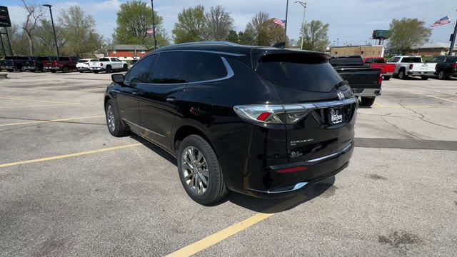 Used 2024 Buick Enclave Avenir w/ Avenir Technology Package image 7