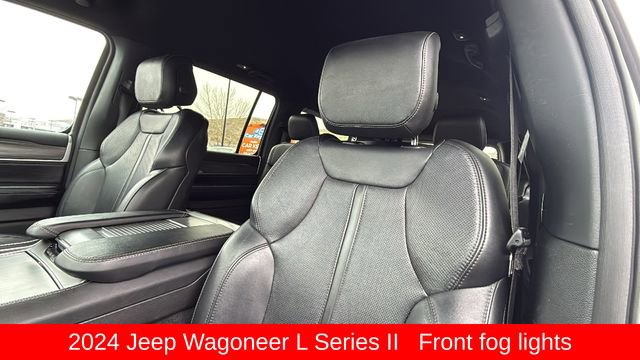 Used 2024 Jeep Wagoneer L Series II w/ Flexible Seating Group image 11