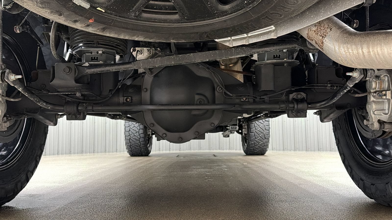 Used 2025 RAM 2500 Laramie AWD/4WD image 14