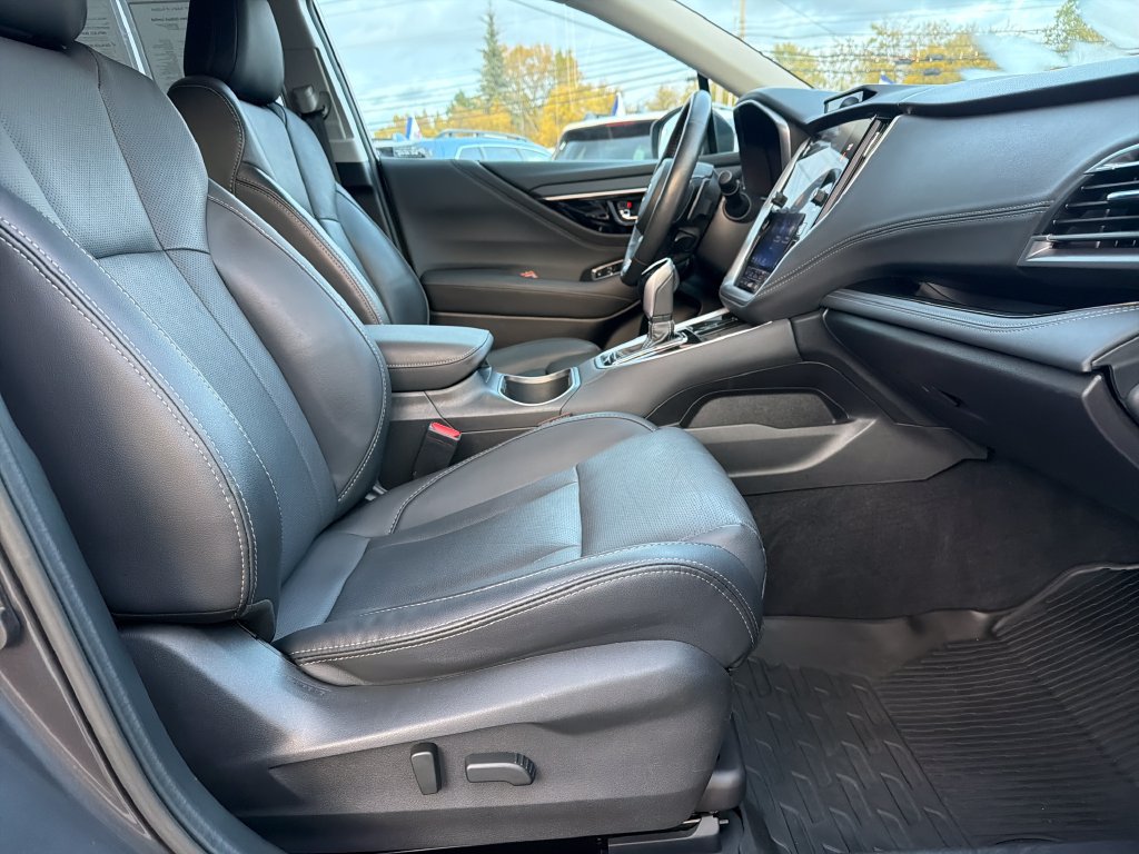Used 2022 Subaru Outback Limited AWD/4WD image 37