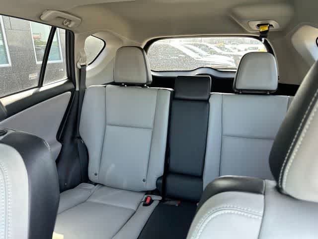 Used 2017 Toyota RAV4 Limited AWD/4WD image 7