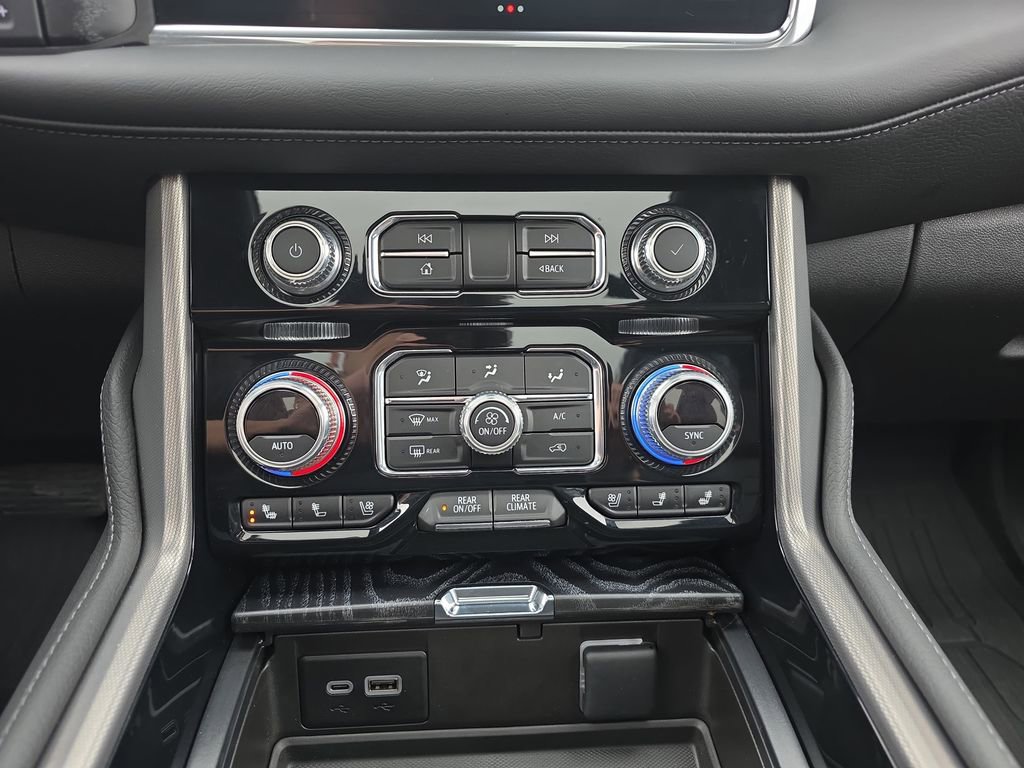 Used 2023 GMC Yukon XL Denali w/ LPO, Floor Liner Package image 23