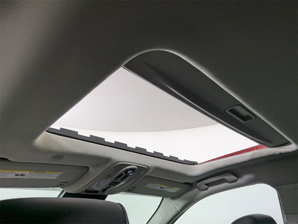 Used 2015 Chevrolet Equinox LTZ image 24