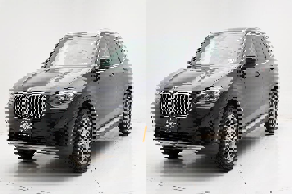 Used 2024 BMW X3 xDrive30i w/ Convenience Package image 2