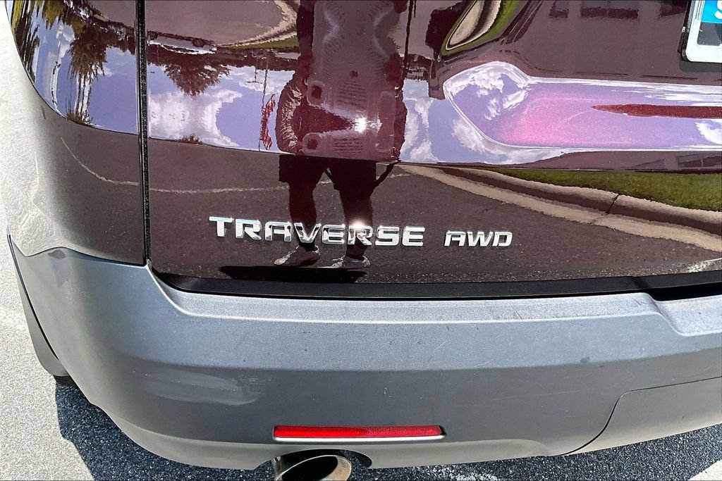 Used 2023 Chevrolet Traverse LT AWD/4WD image 26