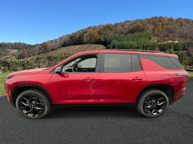 Used 2024 Chevrolet Traverse RS w/ LPO, Floor Liner Package image 4