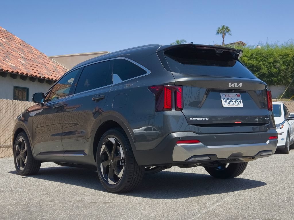 Used 2025 Kia Sorento SX Prestige AWD/4WD image 25