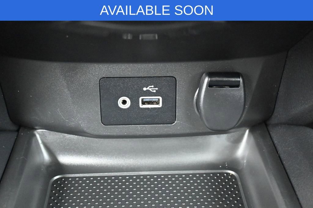 Used 2019 Nissan Rogue SV w/ Premium Package AWD/4WD image 19