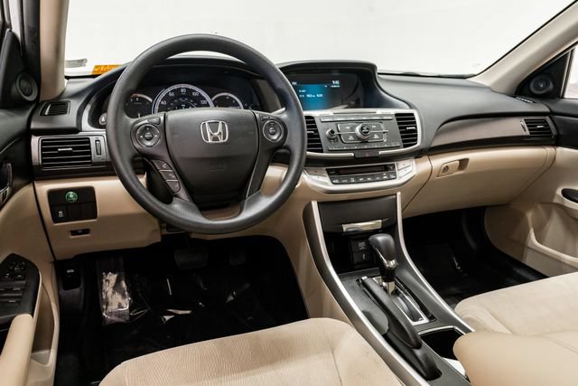 Used 2015 Honda Accord EX image 8