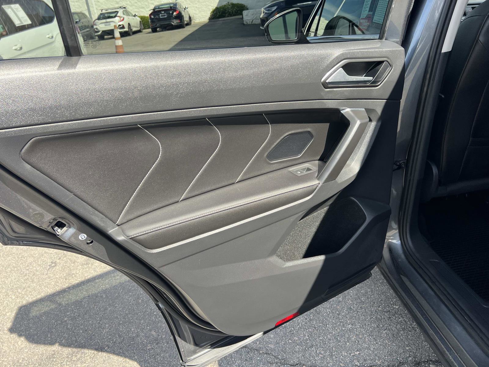 Certified 2023 Volkswagen Tiguan SE image 19