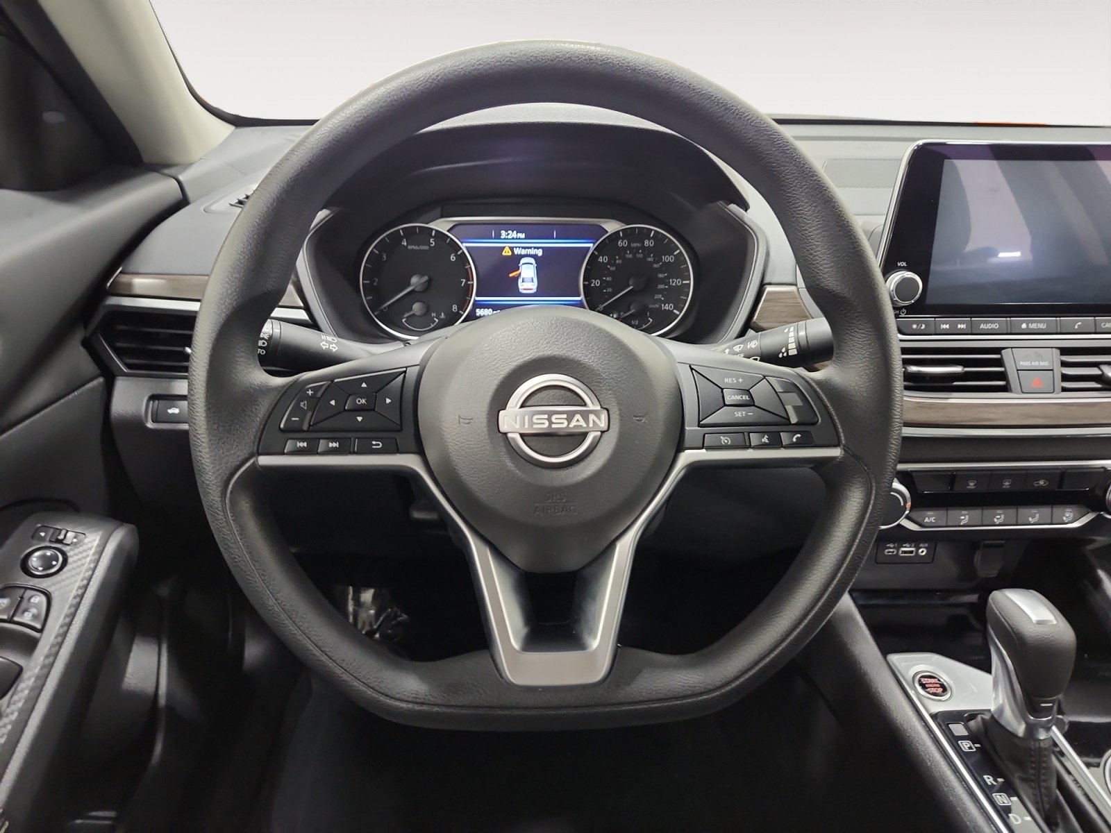 Used 2024 Nissan Altima 2.5 SV AWD/4WD image 12