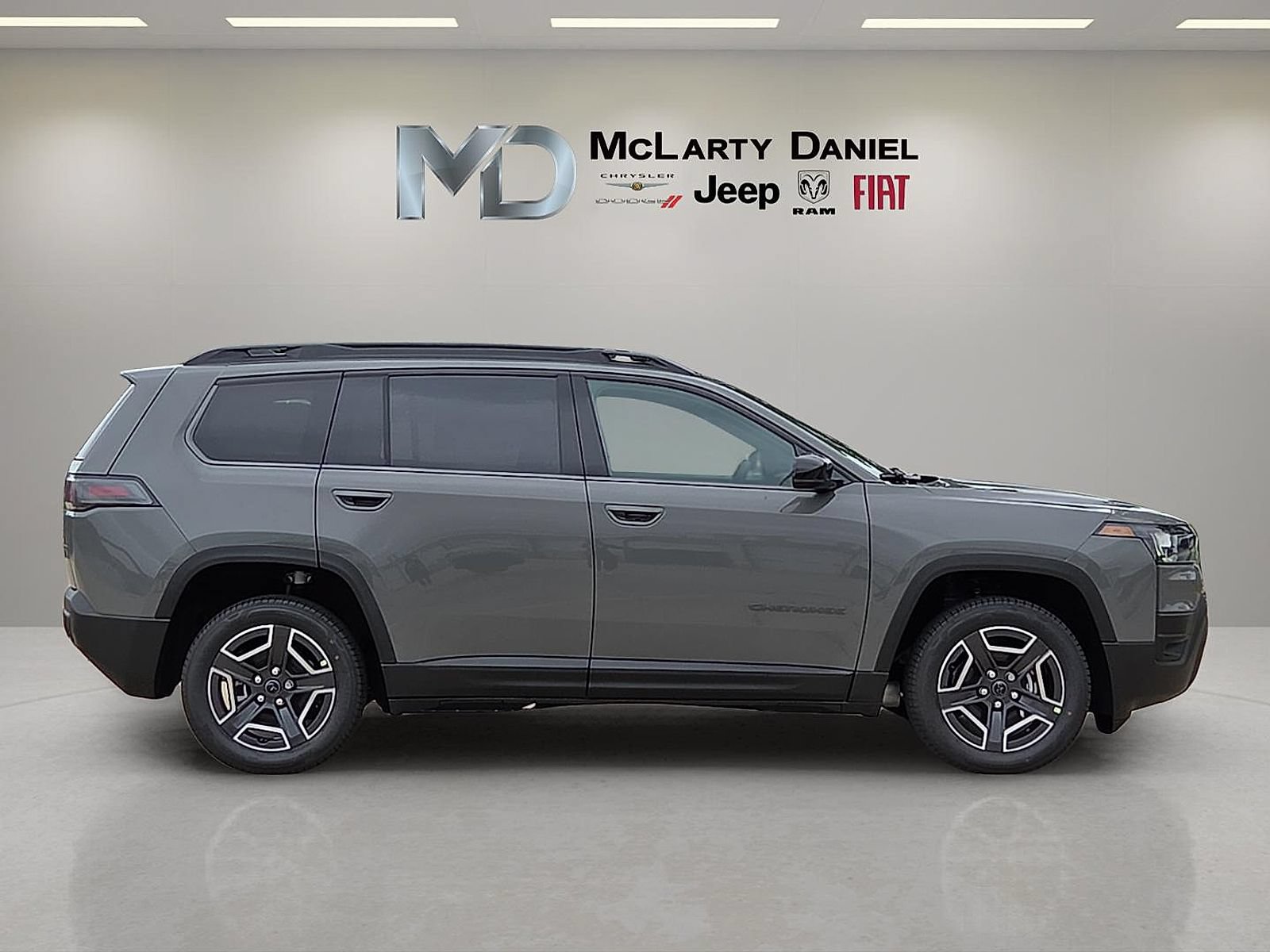 New 2026 Jeep Cherokee Limited AWD/4WD image 6