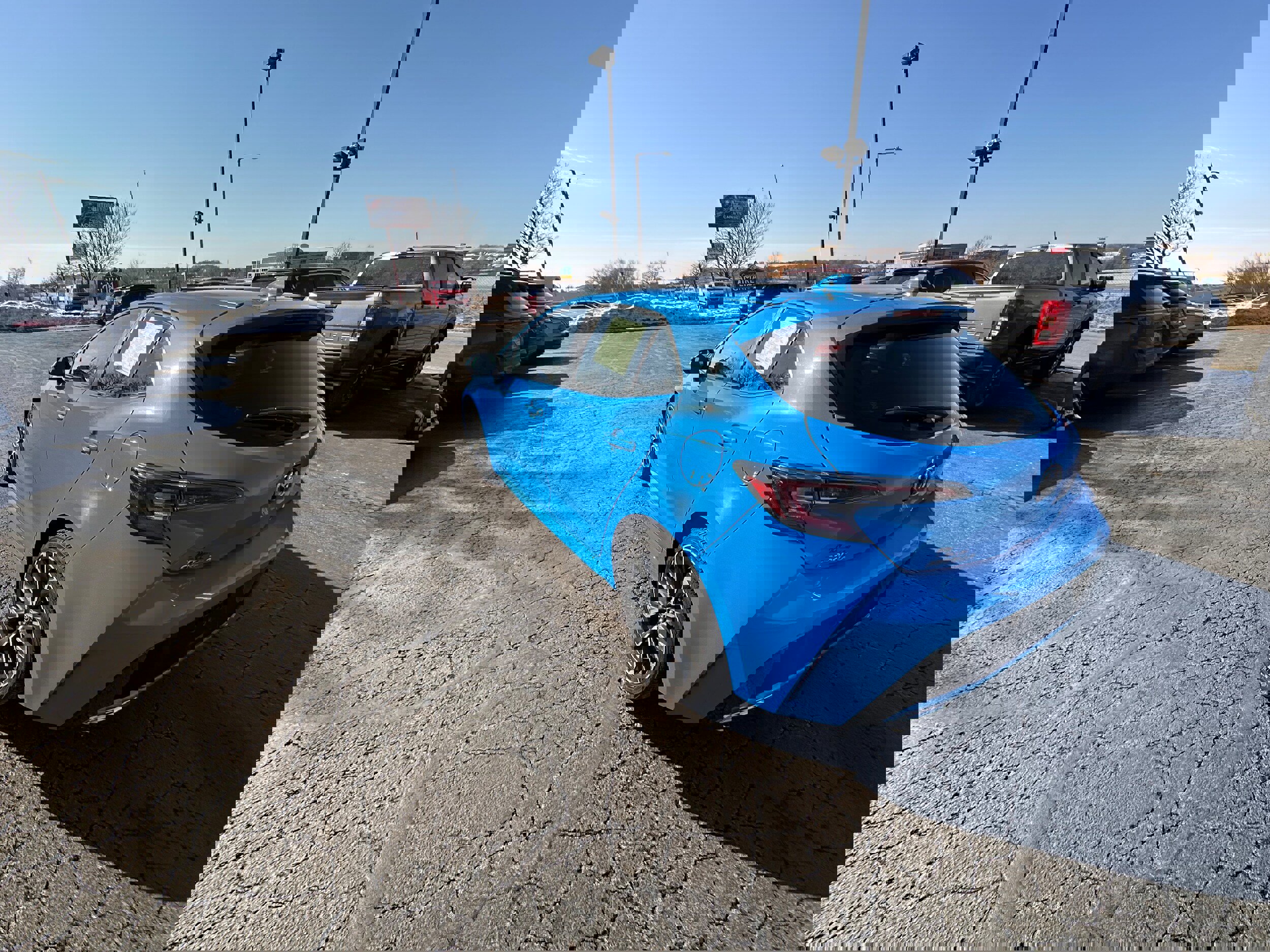 Used 2019 Toyota Corolla XSE image 5