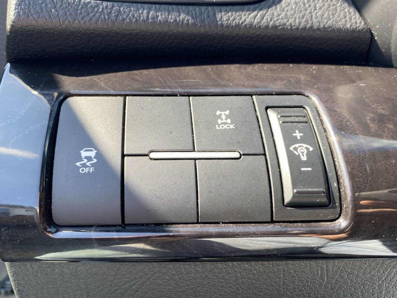 Used 2015 Kia Sorento LX image 31