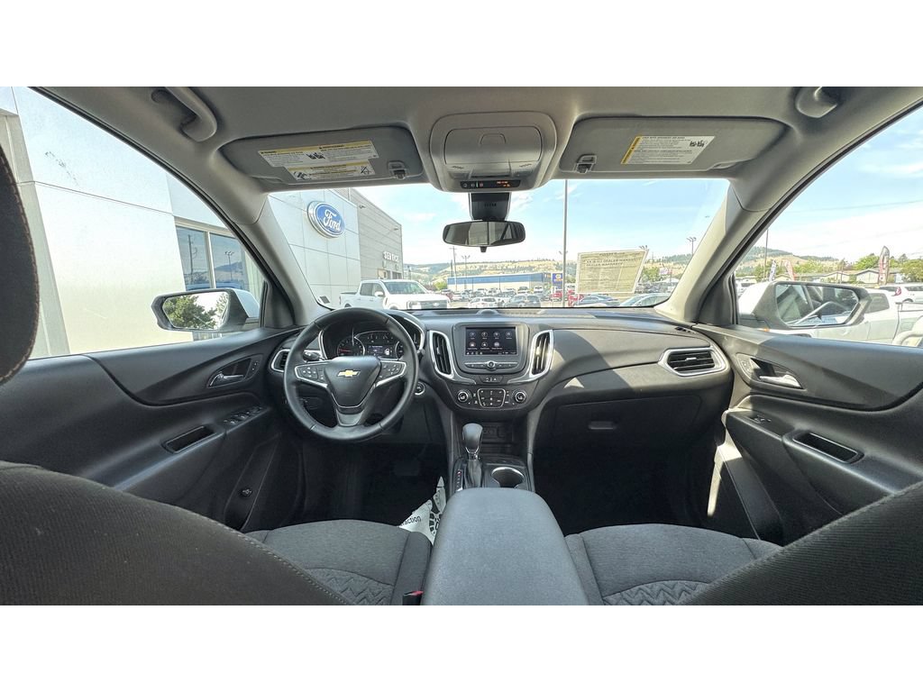 Used 2024 Chevrolet Equinox LT AWD/4WD image 12