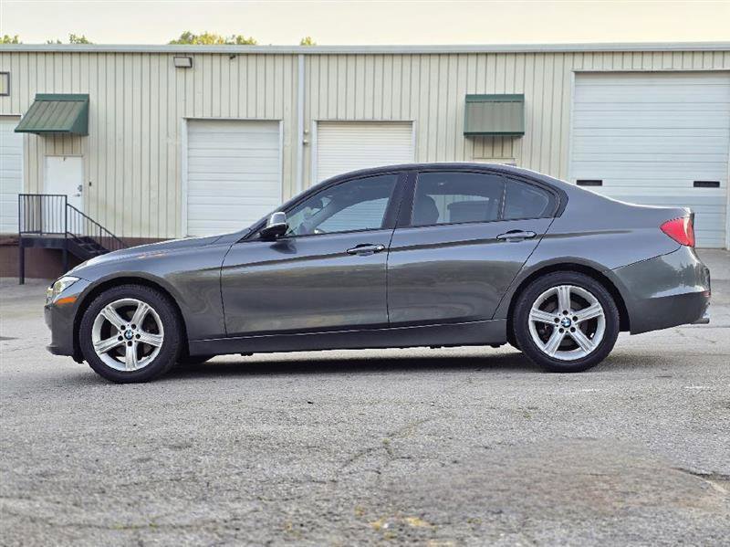 Used 2015 BMW 328d xDrive Sedan AWD/4WD image 4