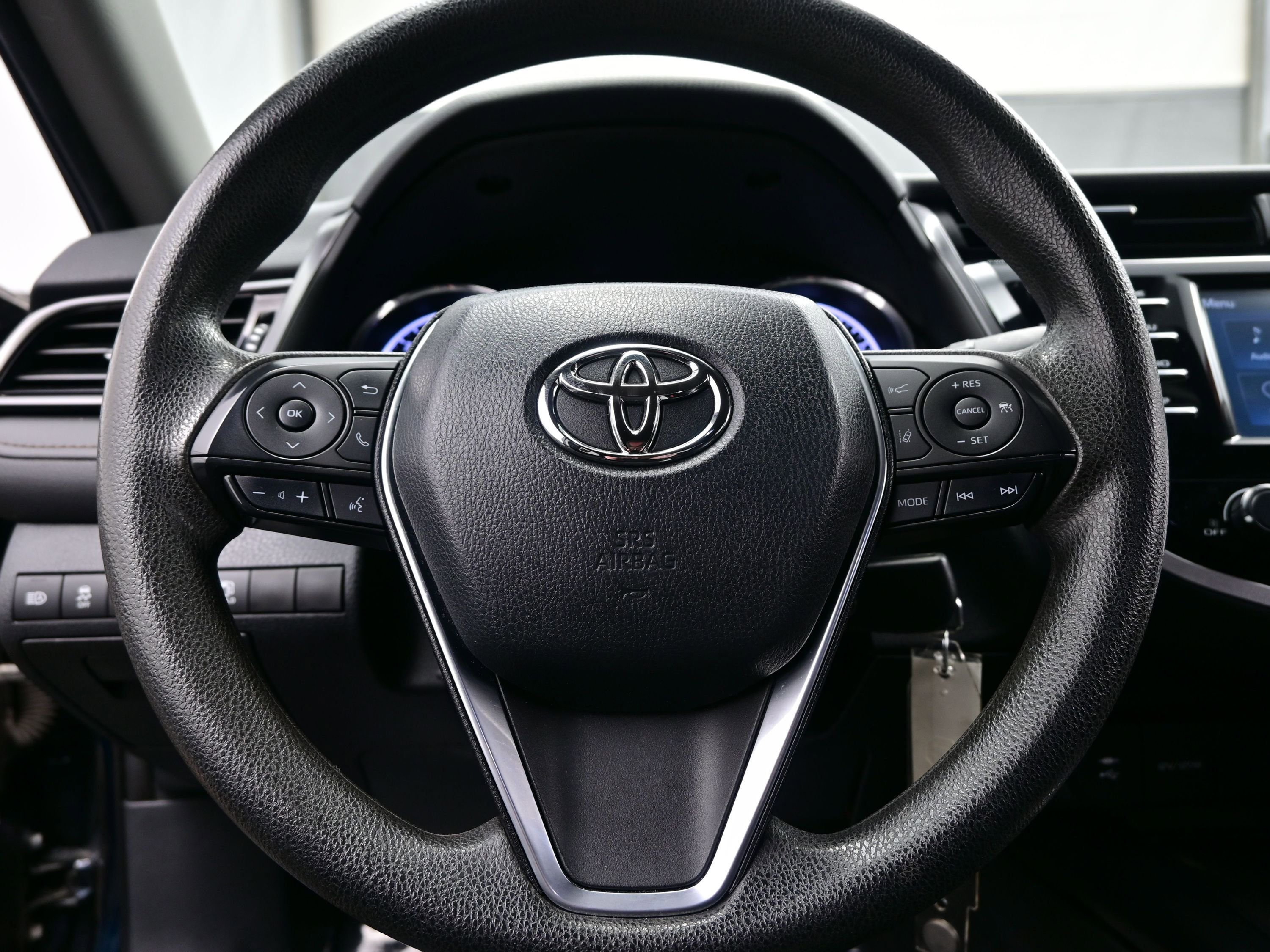 Used 2019 Toyota Camry LE image 22