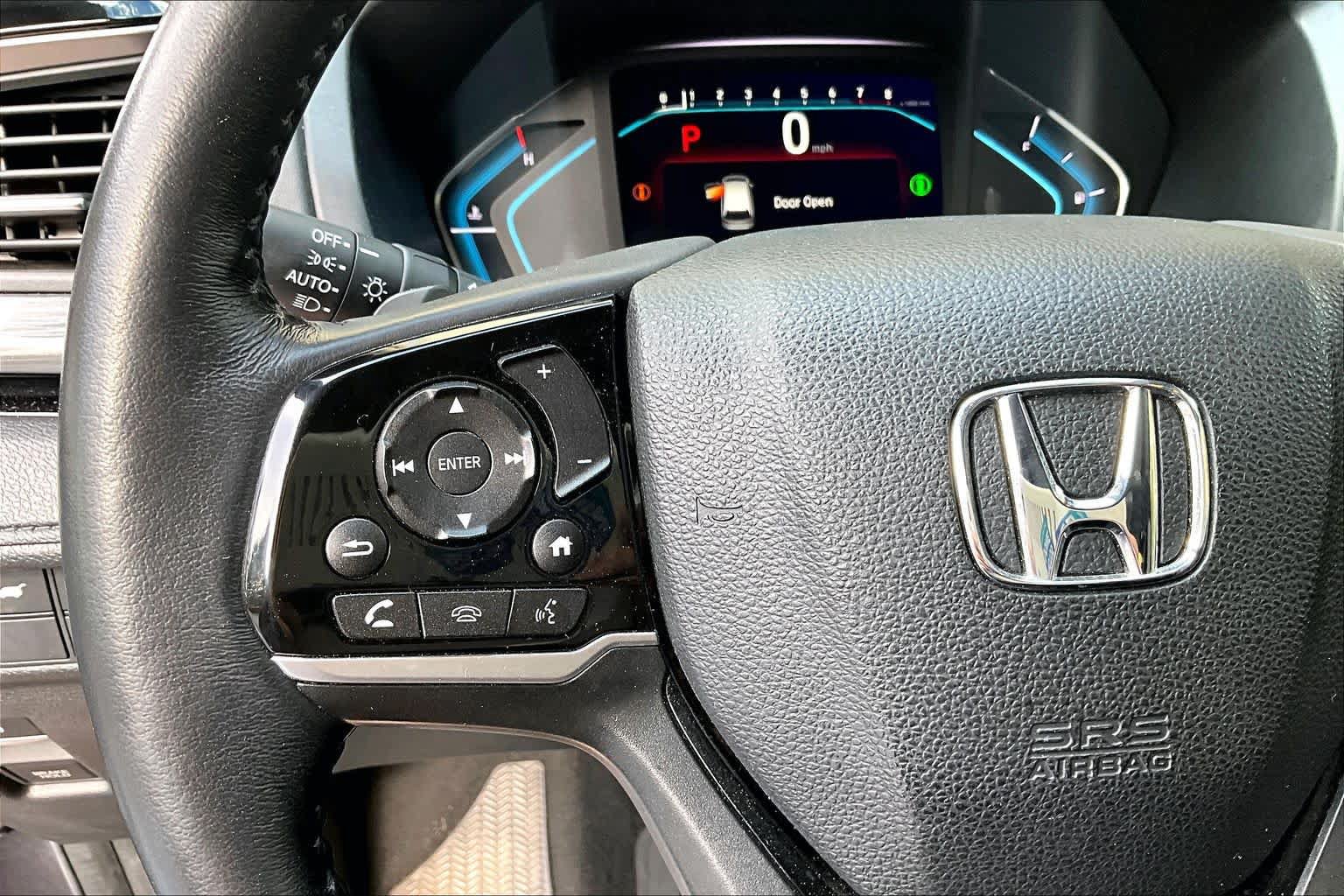 Used 2023 Honda Odyssey Elite image 24
