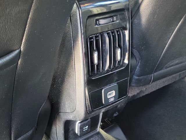 Used 2024 Jeep Compass Latitude AWD/4WD image 23
