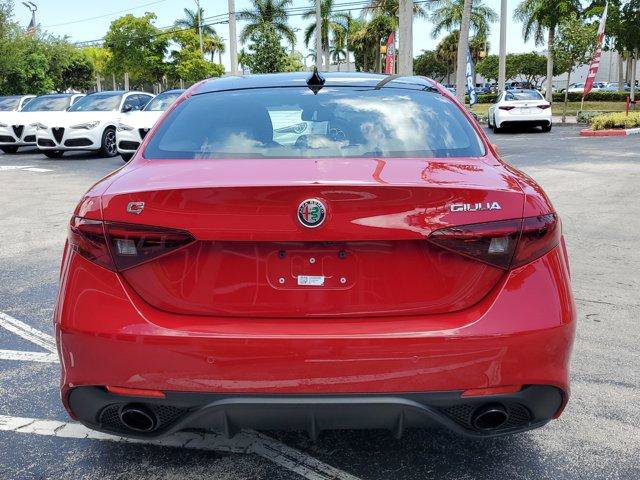New 2023 Alfa Romeo Giulia Veloce RWD image 5