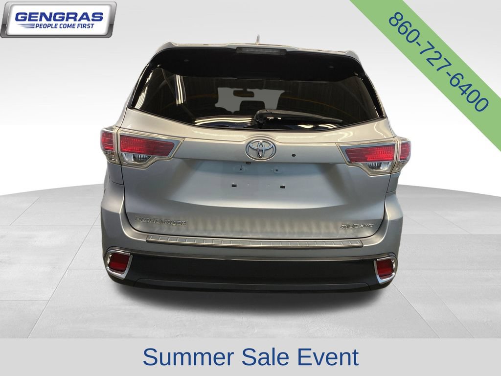 Used 2016 Toyota Highlander XLE w/ Protection Package #3 AWD/4WD image 6