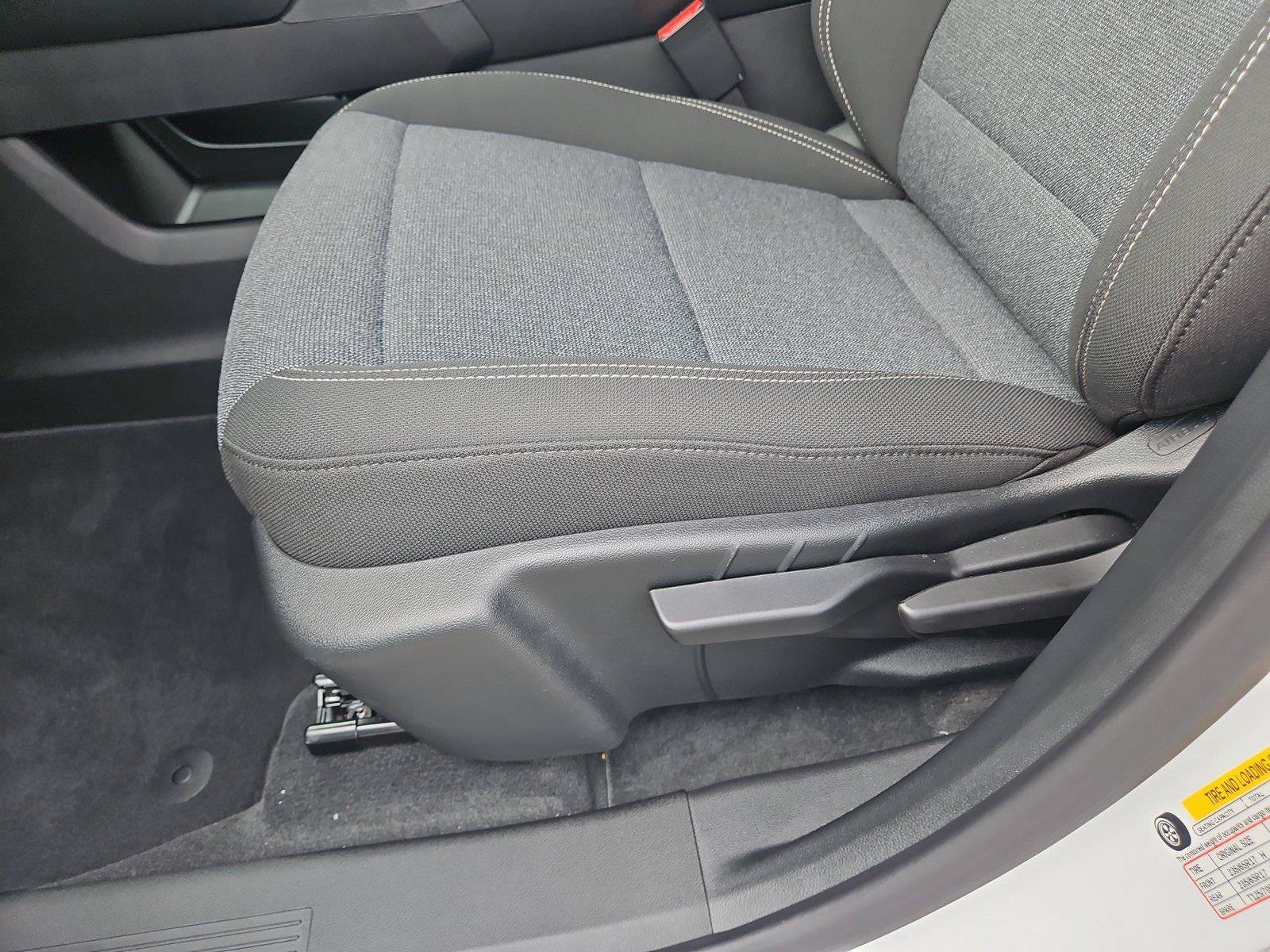 New 2027 GMC Terrain Elevation FWD image 16