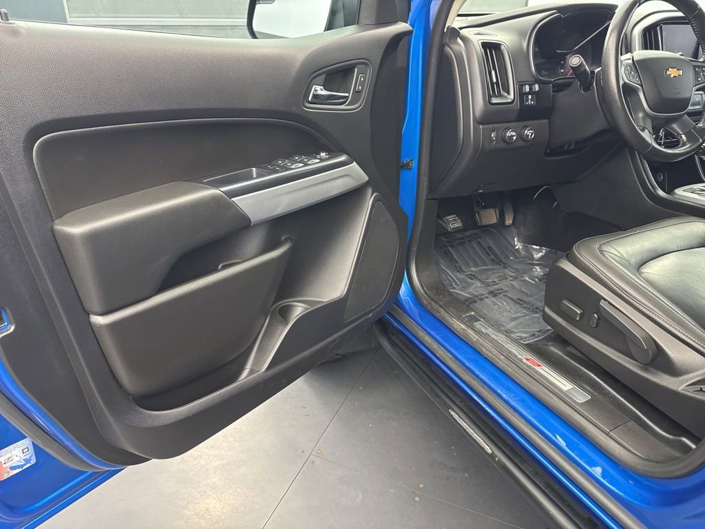 Used 2021 Chevrolet Colorado ZR2 w/ ZR2 Dusk Special Edition image 29