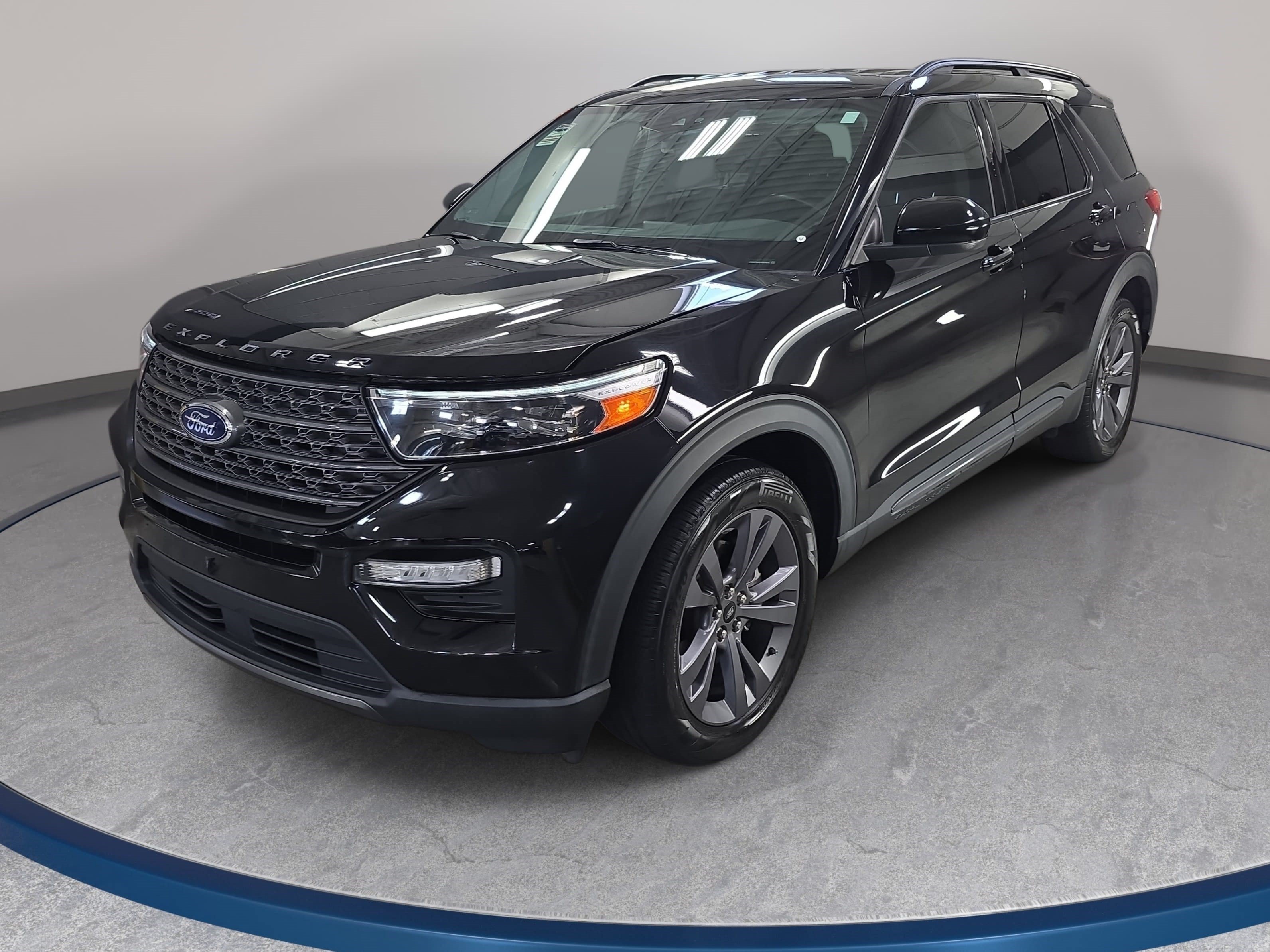 Used 2023 Ford Explorer XLT w/ Equipment Group 202A