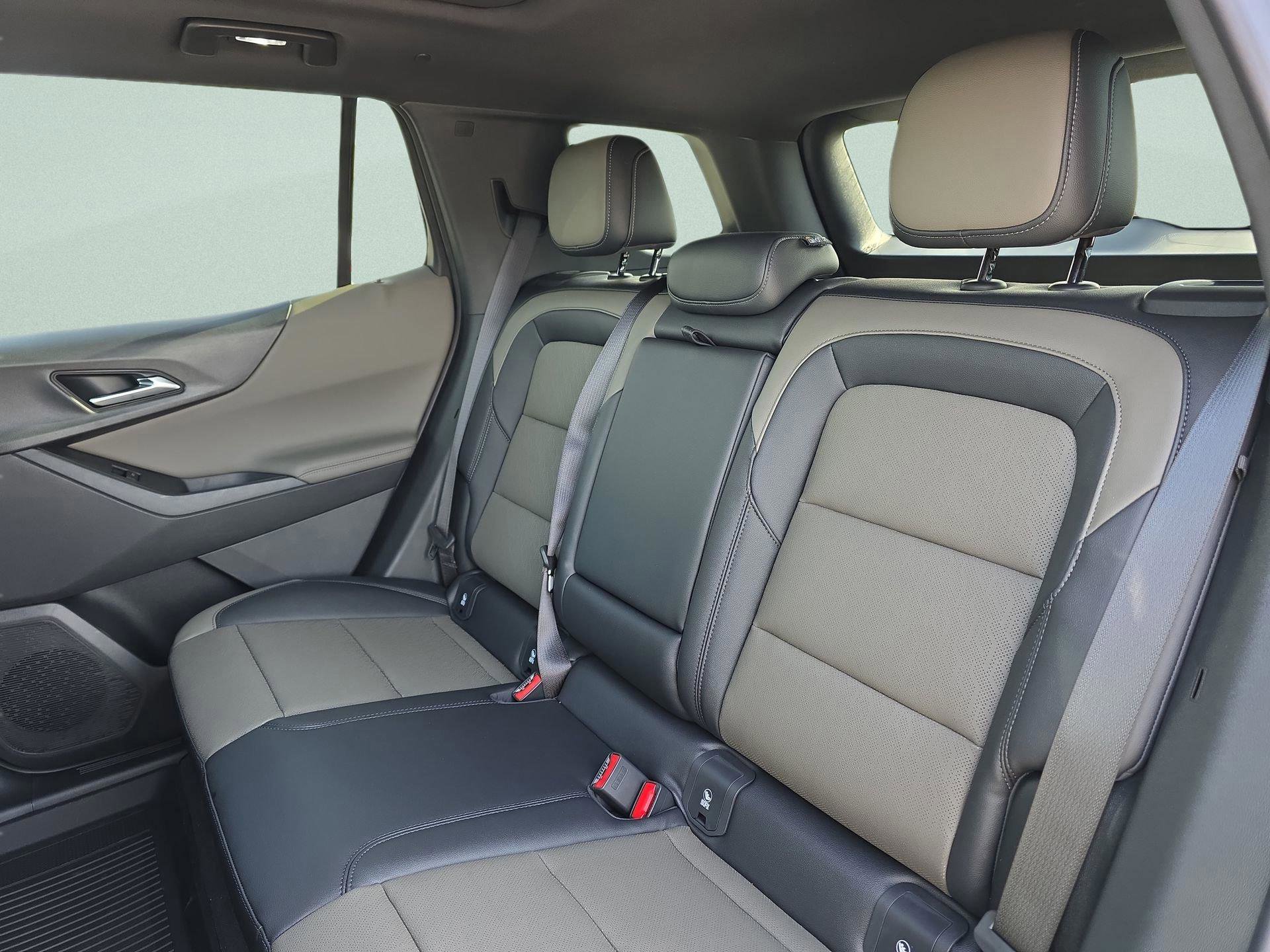 New 2026 Chevrolet Equinox LT w/ Convenience Package II image 27