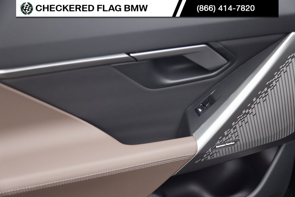 Certified 2024 BMW 530i xDrive w/ Premium Package image 27