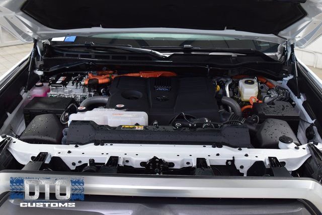 Used 2024 Toyota Tundra Limited w/ Power Package image 26