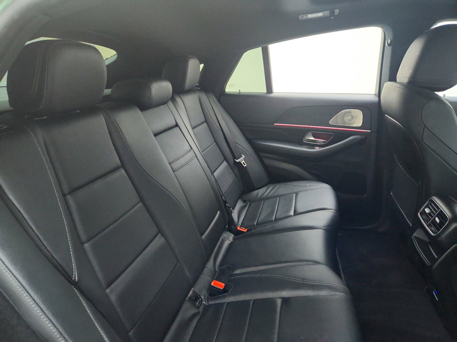 Certified 2025 Mercedes-Benz GLE 450 4MATIC Coupe w/ Winter Package image 29