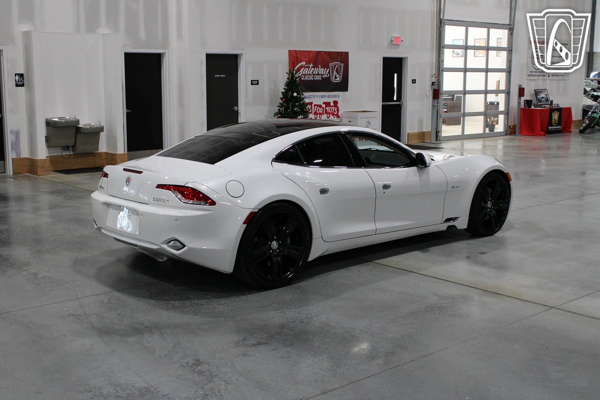 Used 2012 Fisker Karma EcoStandard RWD image 29