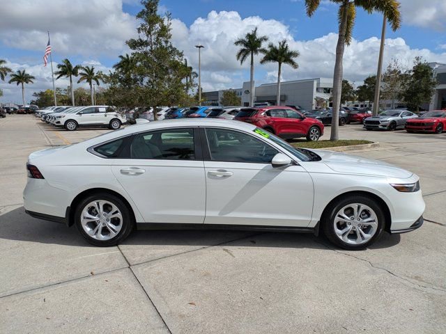 Used 2025 Honda Accord LX image 6