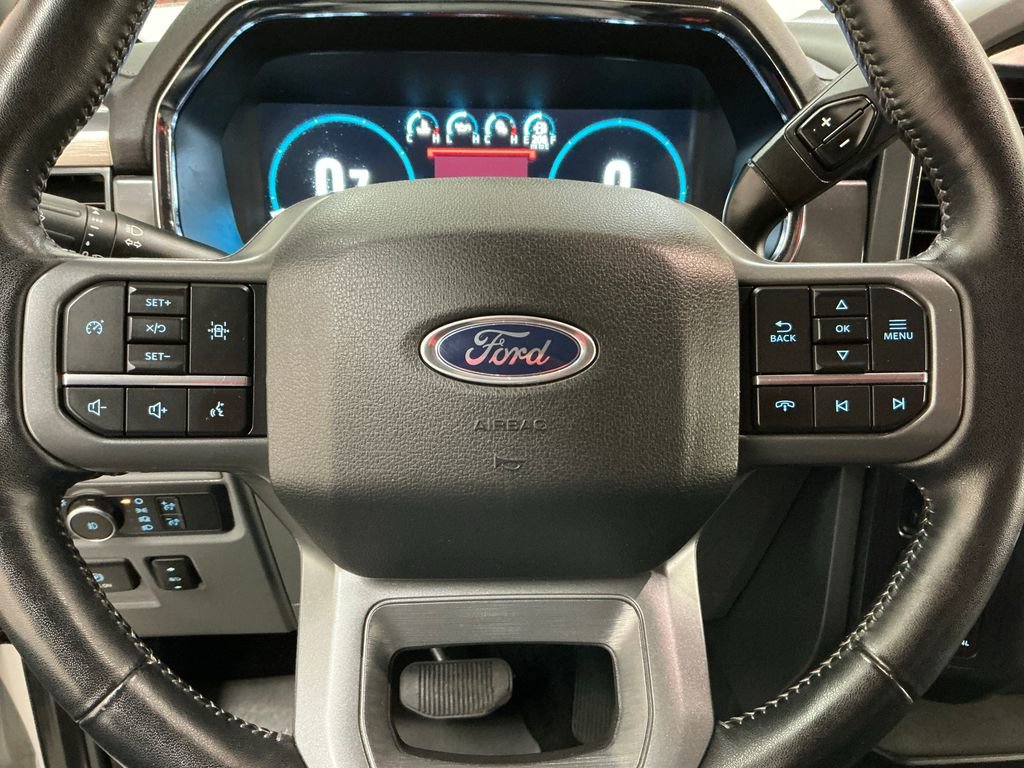 Used 2022 Ford F150 Lariat w/ Max Trailer Tow Package image 29