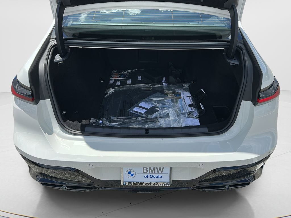 New 2026 BMW 760i xDrive w/ Premium Package AWD/4WD image 22
