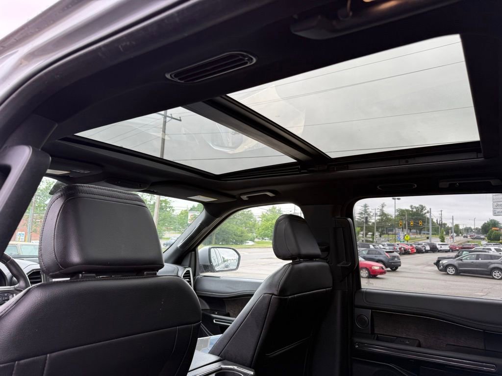 Used 2021 Ford Expedition Max Limited AWD/4WD image 25