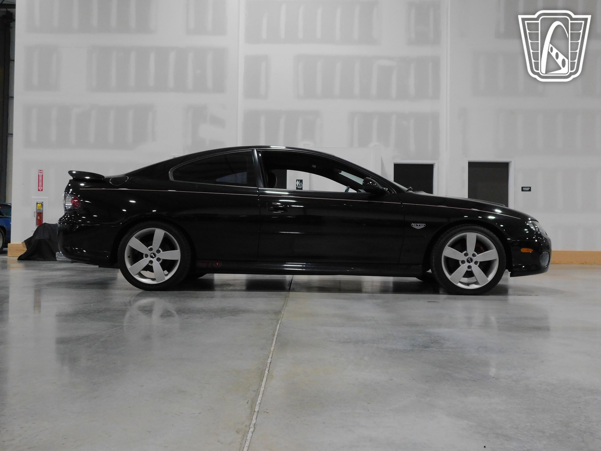 Used 2006 Pontiac GTO image 25