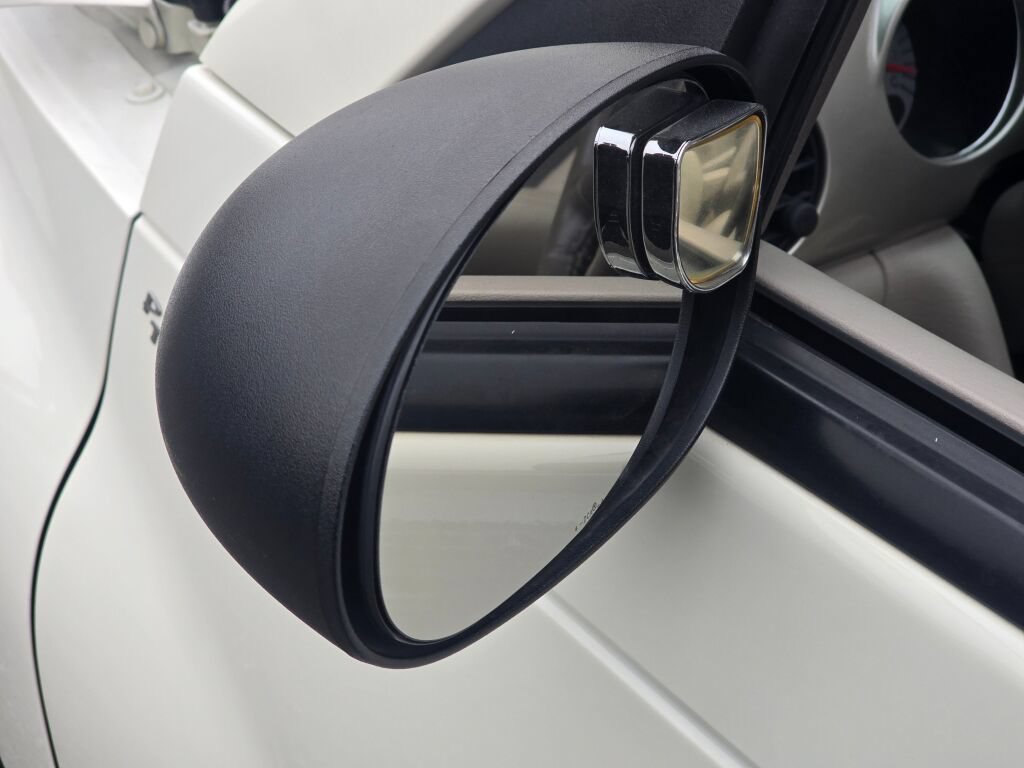Used 2005 Chrysler PT Cruiser GT FWD image 47