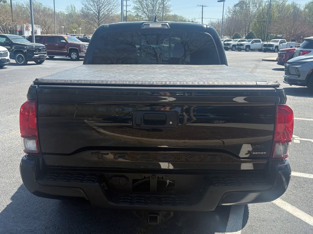 Used 2019 Toyota Tacoma TRD Off-Road w/ Technology Package image 14