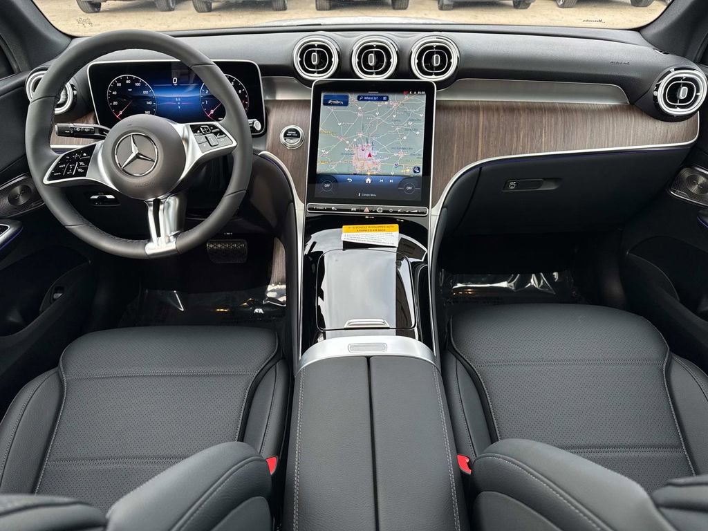 New 2026 Mercedes-Benz GLC 300 4MATIC image 16