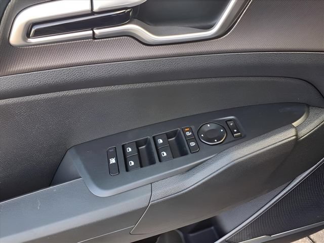 New 2026 Kia Sportage S AWD/4WD image 19