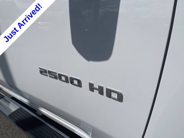Used 2025 Chevrolet Silverado 2500 LT w/ Convenience Package AWD/4WD image 3